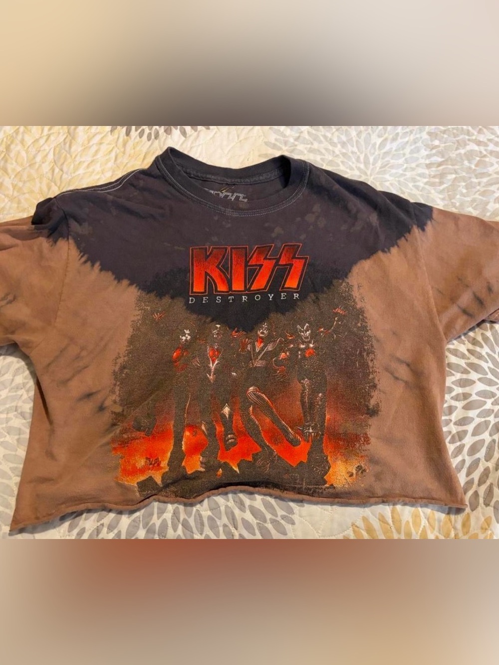 KISS Band Short Sleeve Cropped Tee - Black & Brown with Red Logo M